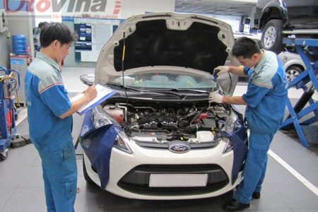 Hướng dẫn Cách kiểm tra máy xe ô tô cũ, xe bị thuỷ kích
