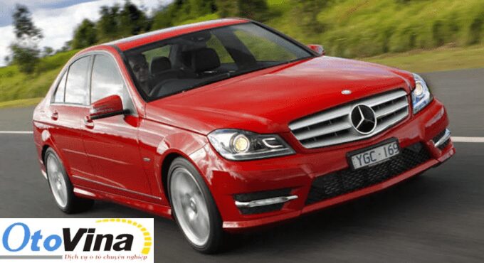 Mercedes Benz C-Class chính thức có mặt tại thị trường Việt Nam vào năm 2000, đã đạt được rất nhiều thành công vang dội.