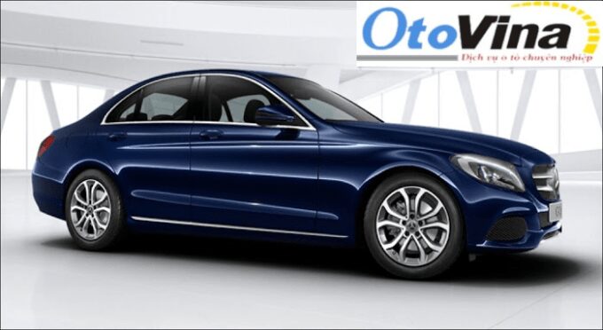 Đánh giá Mercedes C200 2018 về khả năng vận hàng và động cơ