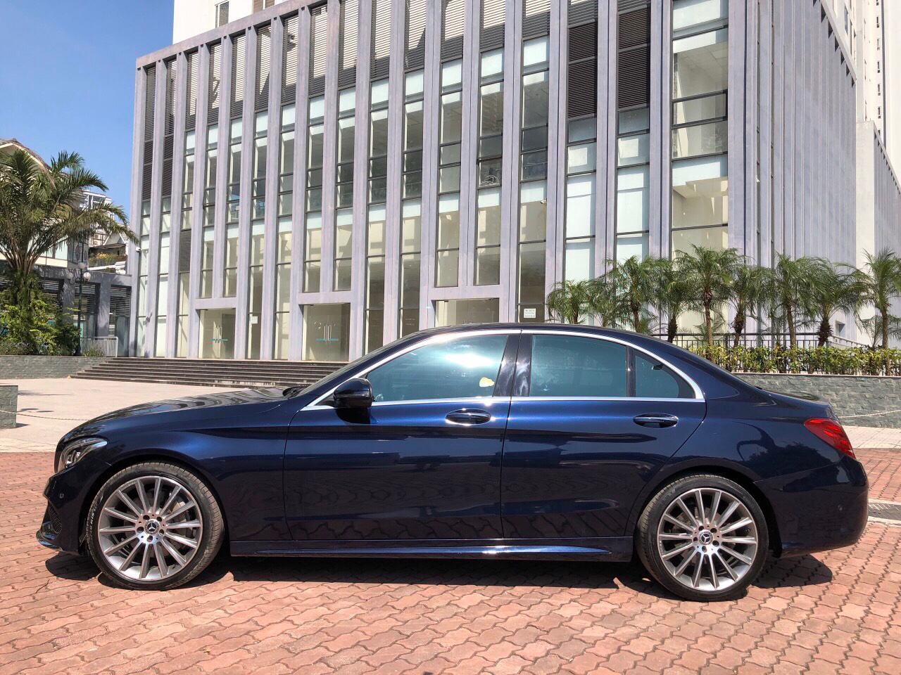 z2968537769141_75bb4509835375a39acce52fccf1876c