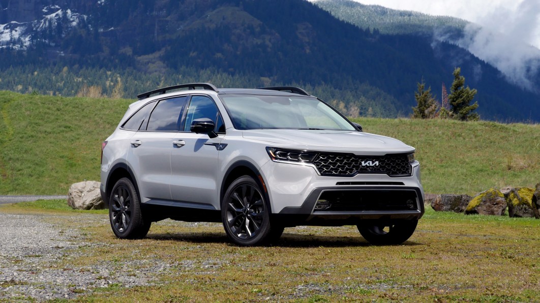 2022-Kia-Sorento-SX-Prestige-X-Line-front