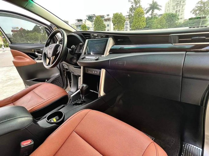 sigovn cho thue xe innova tu lai 1 1