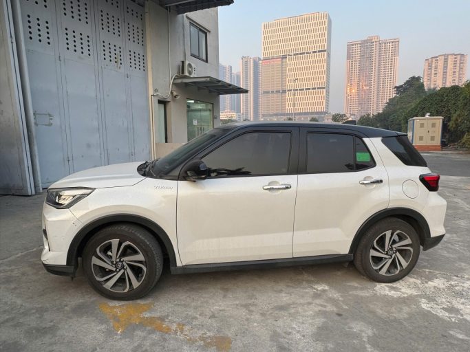 z7412621035134_443bf573fe61c0461ac3033b7c18ffb6